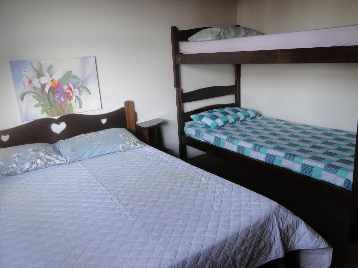Casa Em Condominio Privado Campos do Jordão Екстериор снимка